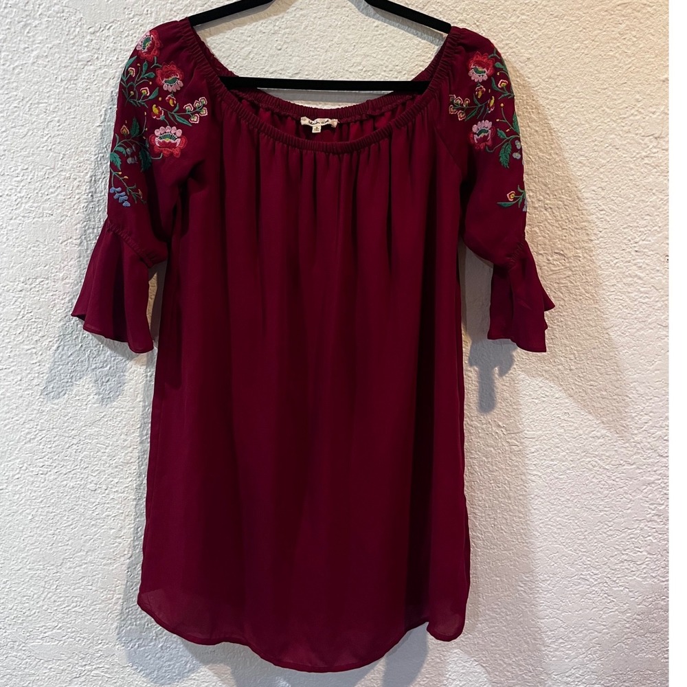 Bleu Ciel Burgundy Floral Embroidered Off Shoulder Bell Sleeve Mini Dress Small